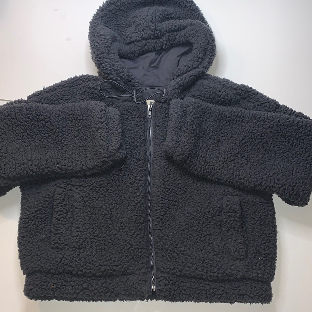 RSQ gray fuzzy crop sweater